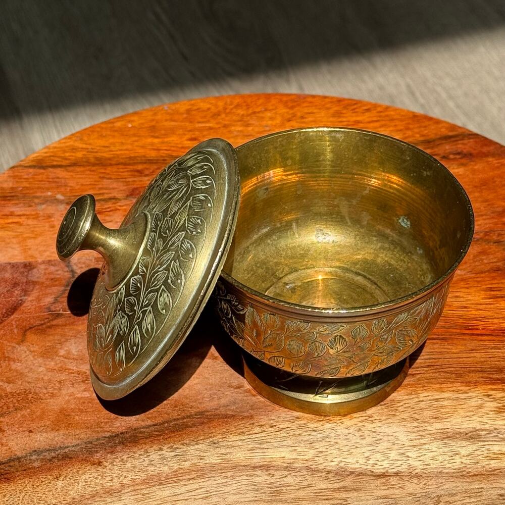 Vintage Solid Brass Lidded Trinket Bowl Hand-Etched Floral Jewelry Made India